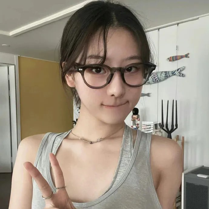 安娜和狼 封面