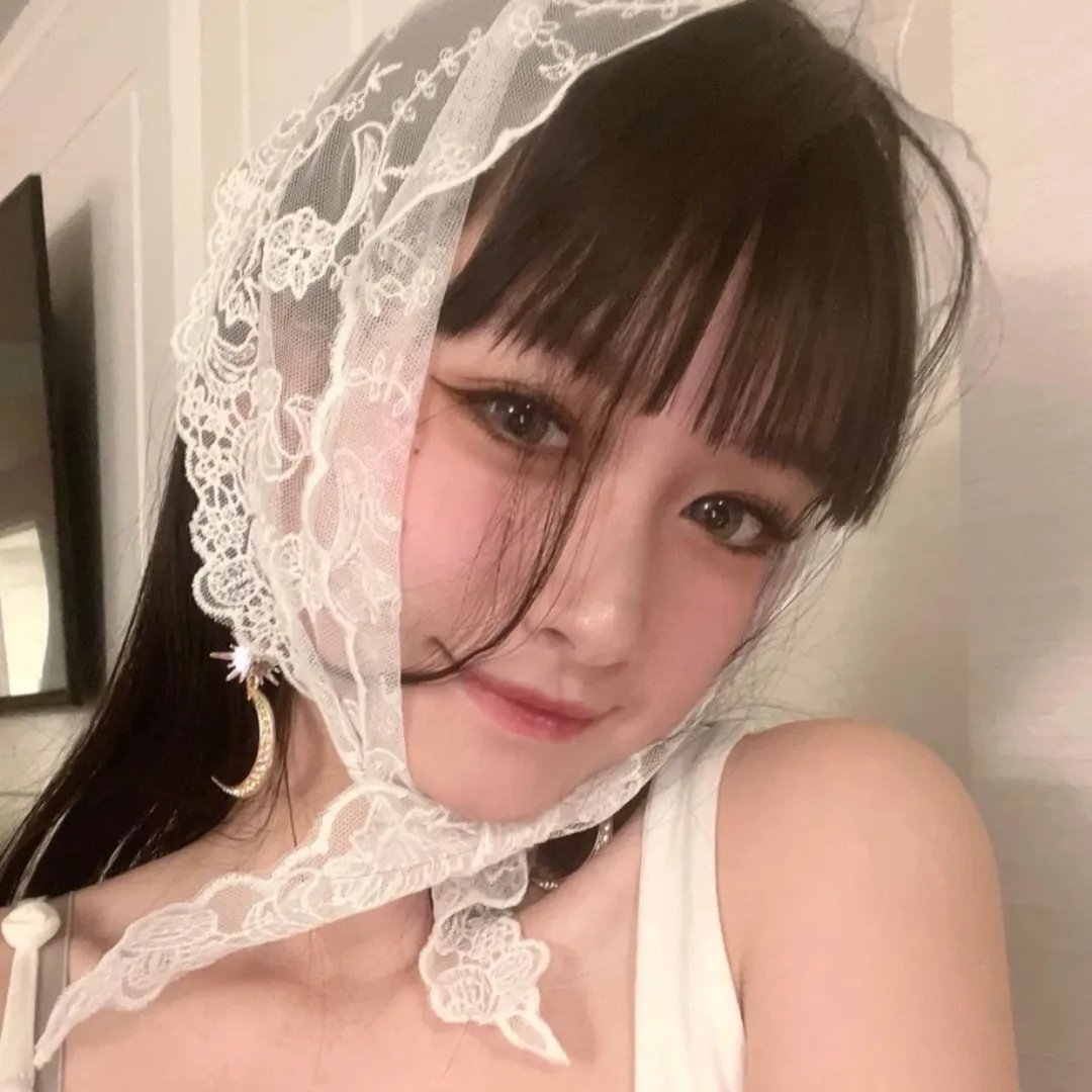 终极女郎 封面
